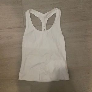 White lulu tank size 4